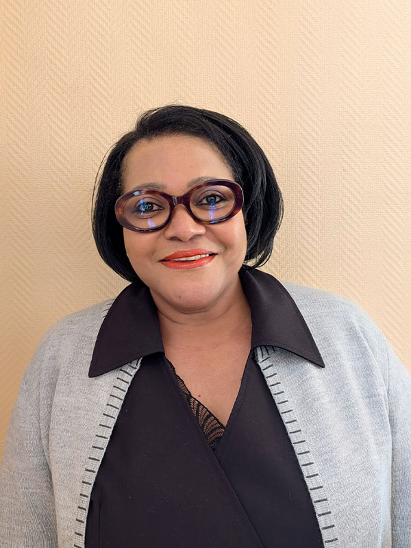 Isabelle Pokossy Épée